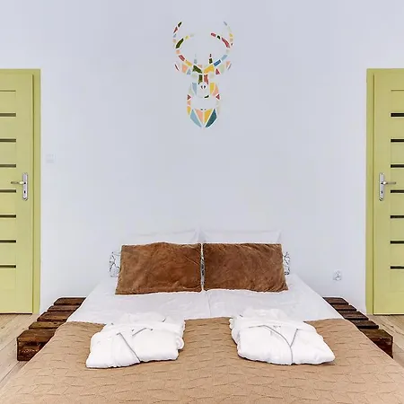 Lion Apartments - M.A.L.I.B.U. Studio شقة سوبوت